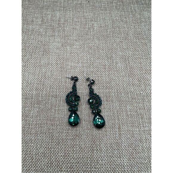 New EVER FAITH Women's Crystal Bohemia Bridal Hollow Wave  Chandelier Teardrop D - Picture 3 of 7